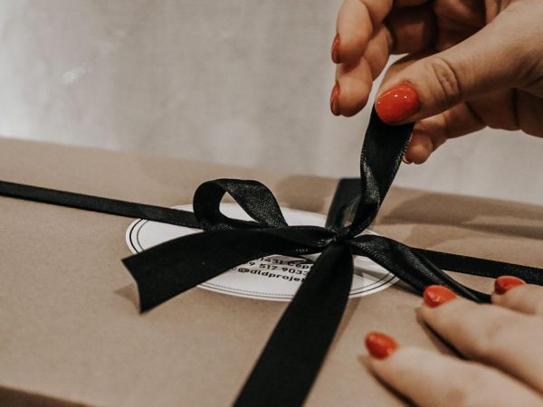 Pokloni za Poslovne Partnere