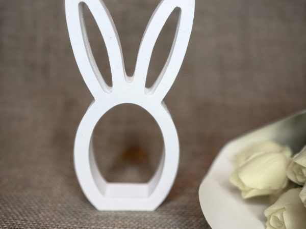 Gipsana dekoracija zeko 2